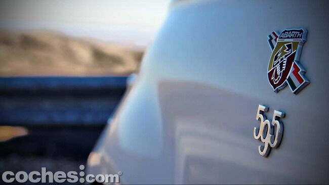 Abarth_595C_Turismo_09