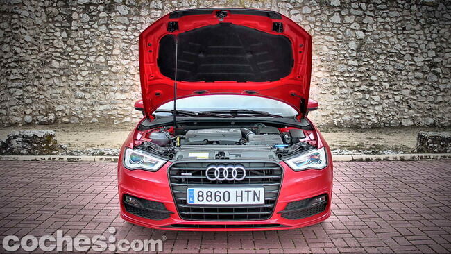 Audi_A3_1.8_TFSI_quattro_Stronic_24
