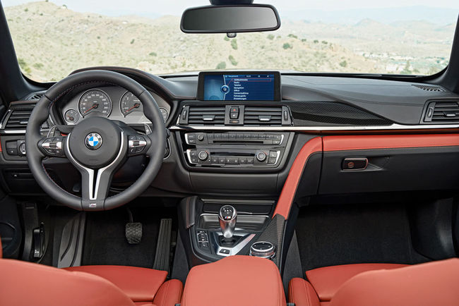 Bmw M4 Cabrio 2014 interior 01