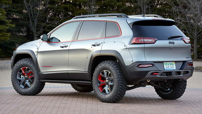 Jeep_Cherokee_Dakar_02