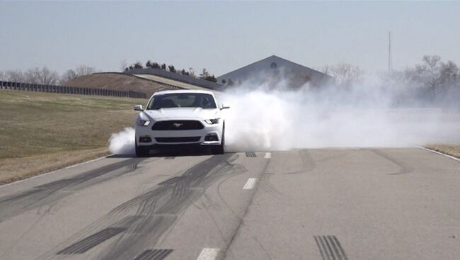 Line Lock Ford Mustang 2015 02