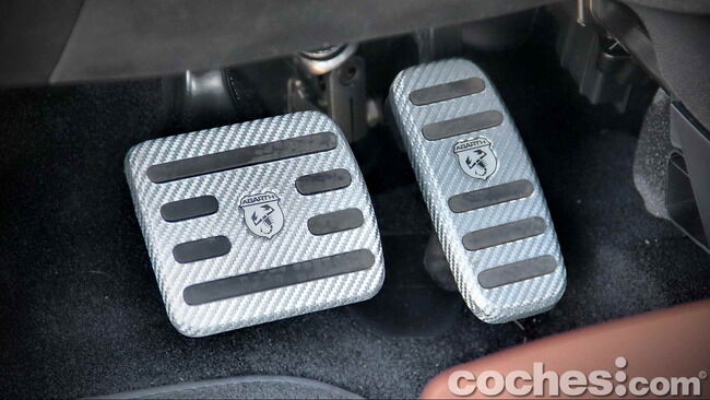 Abarth_595C_Turismo_39