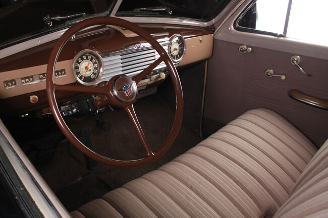 Chevrolet Stylemaster Club Coupe 1948 interior 02