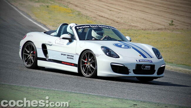Michelin_Pilot_Sport_Experiences_05