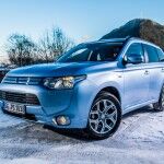 Mitsubishi Outlander PHEV 2013 06 150x150