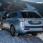Mitsubishi Outlander PHEV 2013 07 150x150