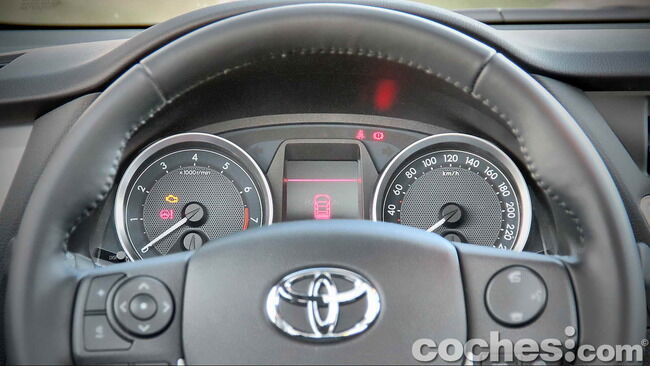 Toyota_Auris_130_Active_16