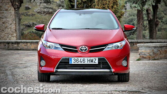 Toyota_Auris_130_Active_37