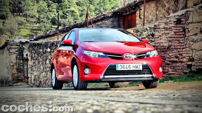 Toyota_Auris_130_Active_53