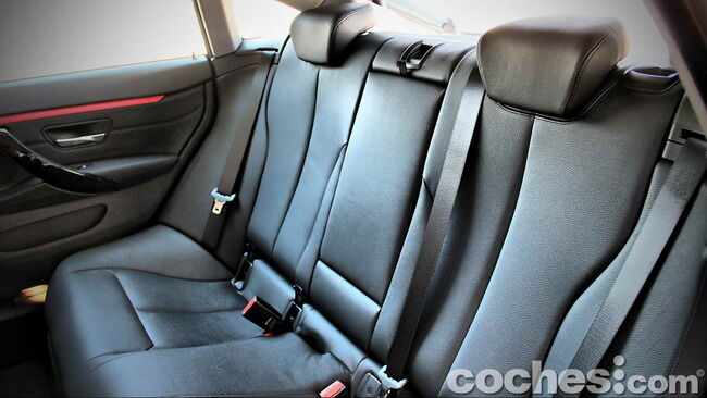 BMW_Serie_4_Gran_Coupe_19