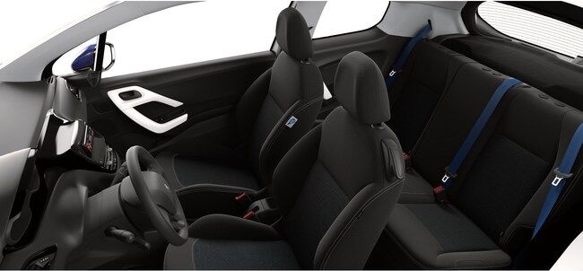 Peugeot 208 Like 2014 interior 02