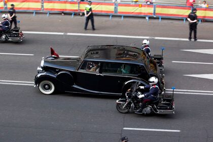 El curioso origen del Rolls-Royce que usó Felipe VI en su coronación