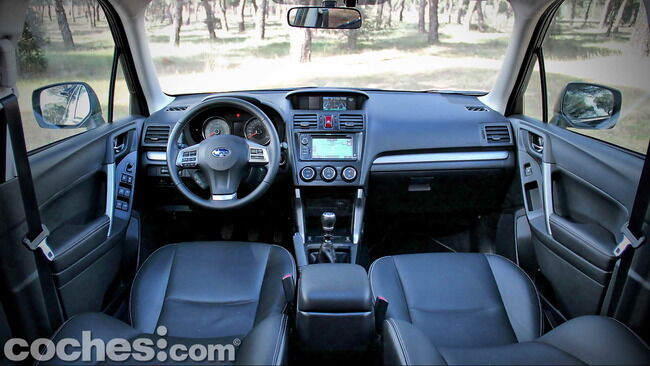 Subaru_Forester_2.0D_07