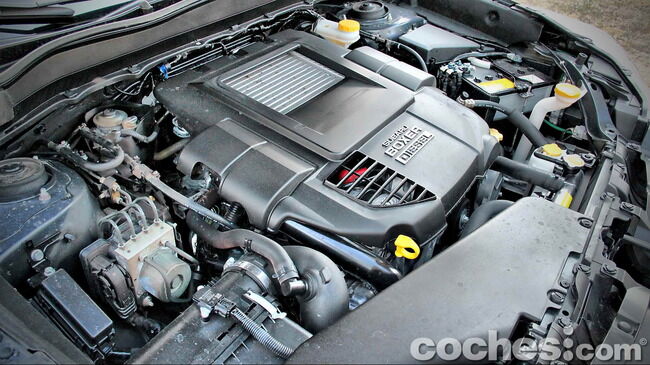 Subaru_Forester_2.0D_46