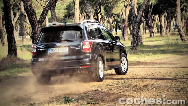 Subaru_Forester_2.0D_60