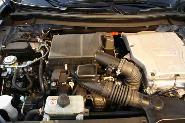 mecanica Mitsubishi Outlander PHEV 2014