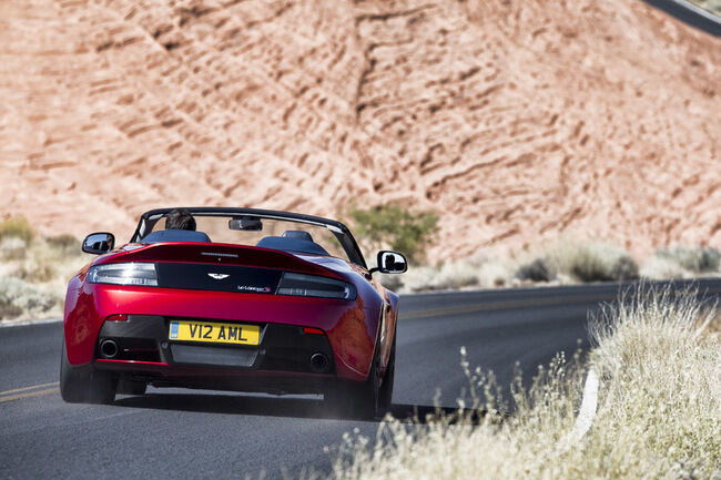Aston Martin V12 Vantage S Roadster 2014 10