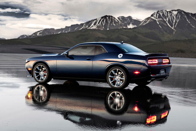 Challenger SRT Hellcat 2015 13 650x437