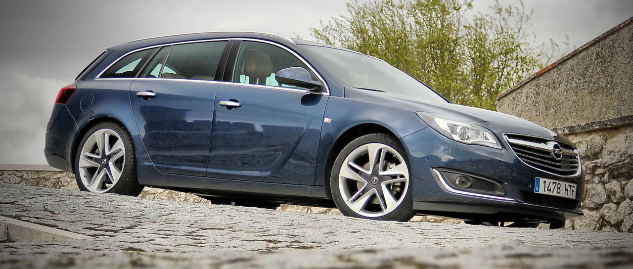 Todas las noticias de coches en un solo portal: Pruebas, fotos, vídeos, informes...