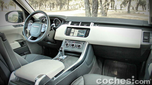 Range_Rover_Sport_018