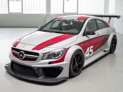 Mercedes Clase CLA 45 AMG Racing Series 2013
