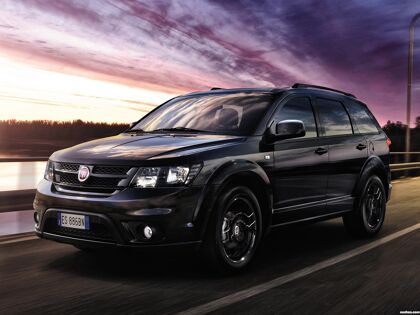 Fiat Freemont Black Code 2014