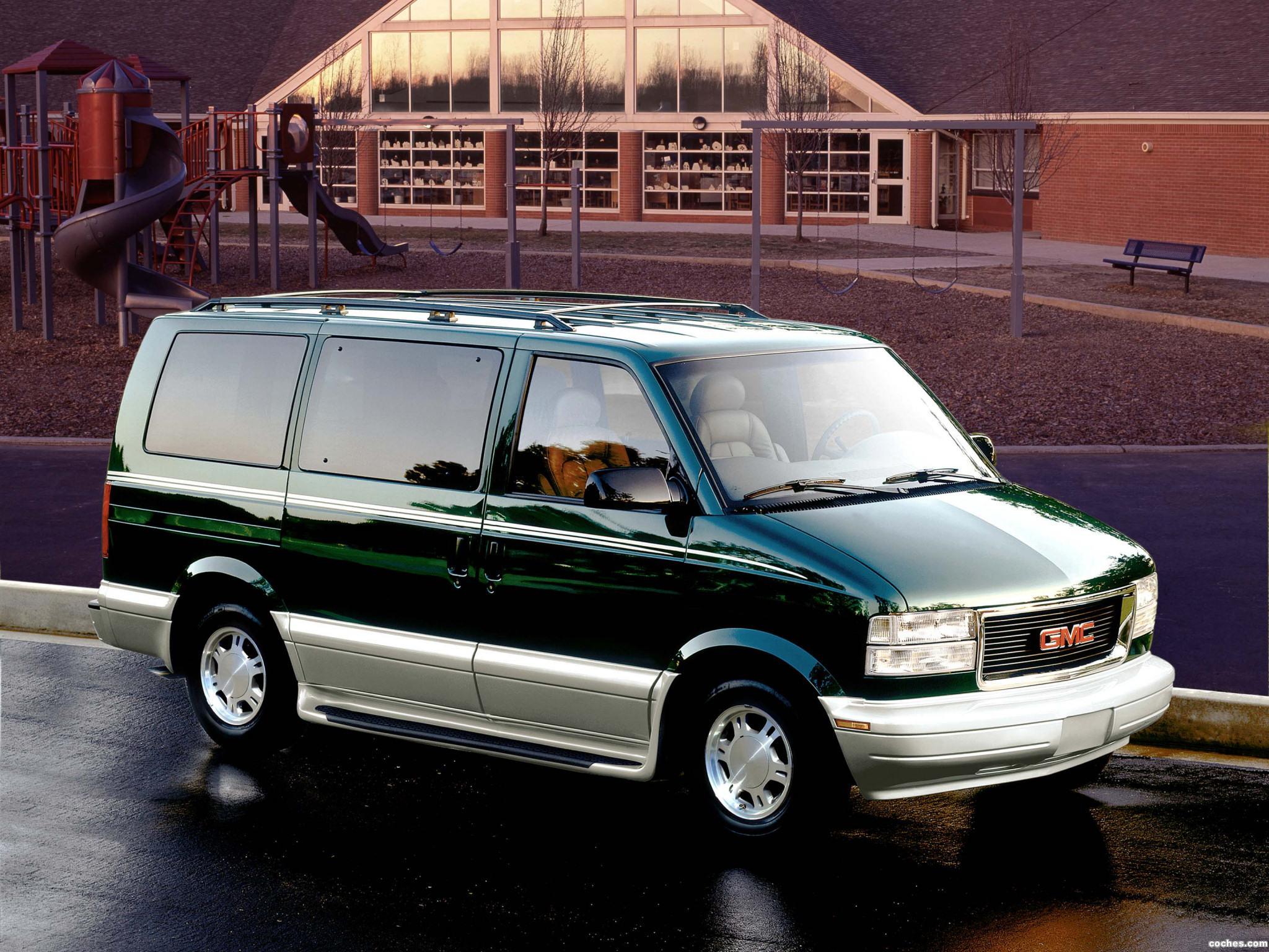 Fotos de GMC Safari 2005