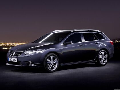 Honda Accord Tourer UK 2011