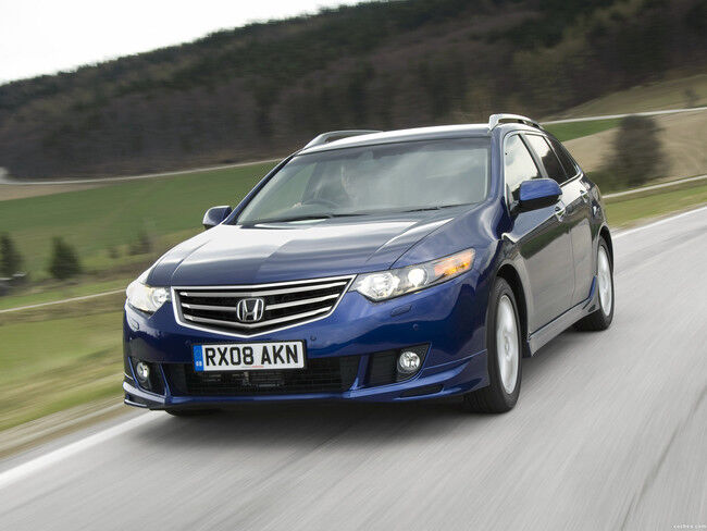 honda_accord-tourer-uk-2008_r12