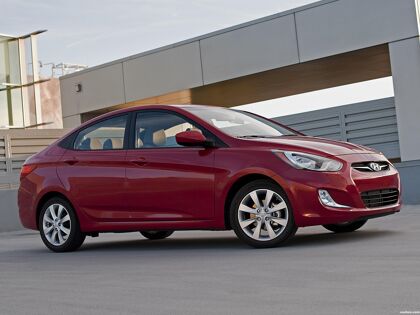 Hyundai Accent Sedan 2011