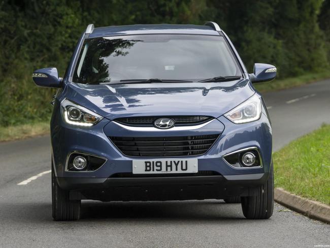 hyundai_ix35-uk-2013_r19