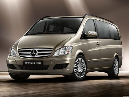 Mercedes Viano 2010