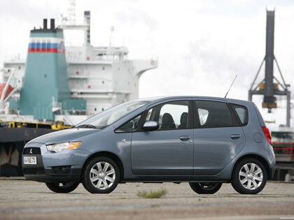 Mitsubishi Colt 5 puertas 2009