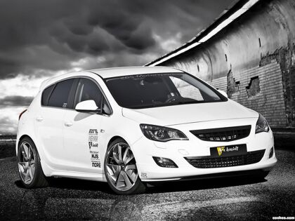 Opel Astra GTC OPC EDS 2011