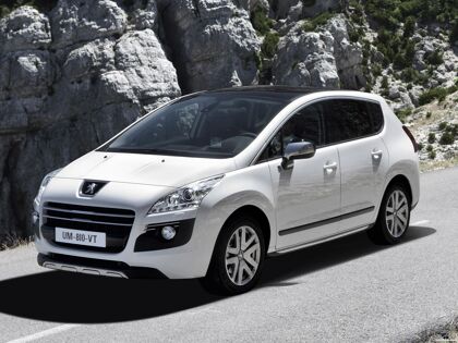 Peugeot 3008 Hybrid4 2010