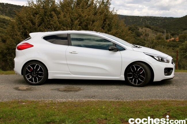 prueba KIA pro_ceed GT 2014 09