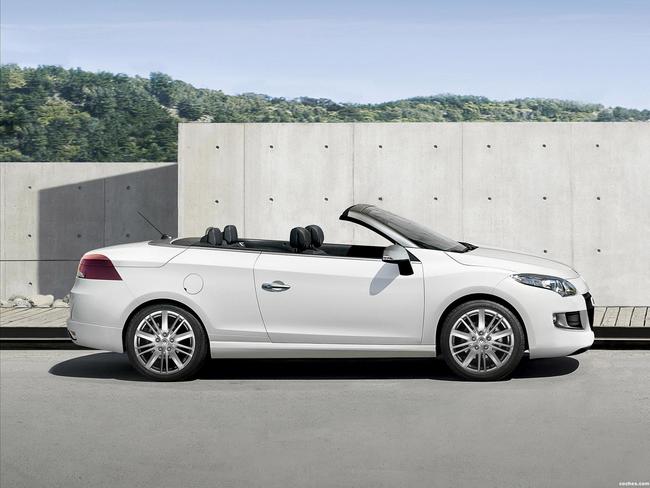 renault_megane-cc-gt-line-2010_r3