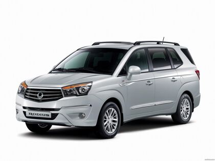 Ssangyong Rodius 2012