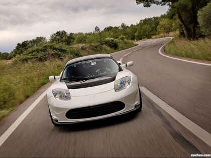 Tesla Roadster 2.5 2012