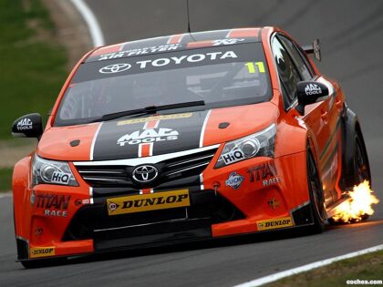 Toyota Avensis Sedan BTCC 2012