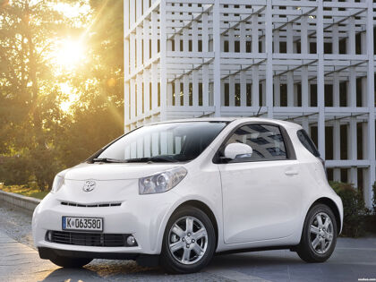 Toyota IQ 2009