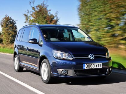 Volkswagen Touran UK 2010