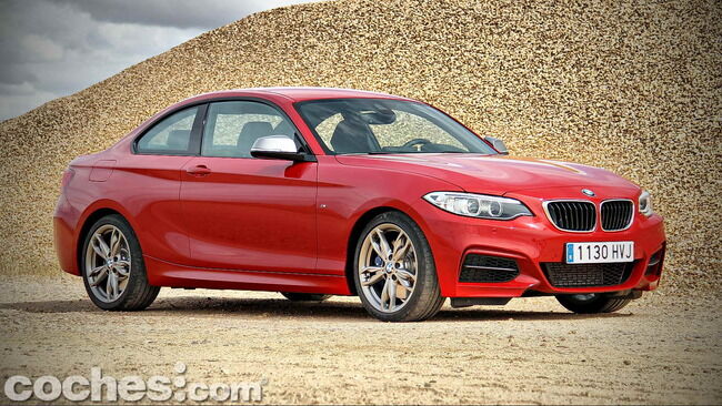 BMW_M235i_02