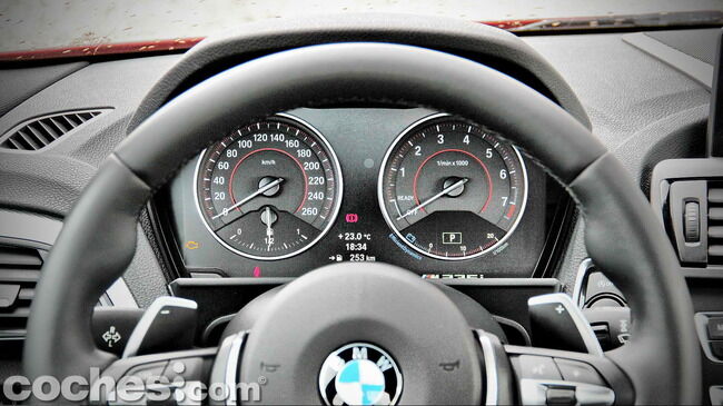 BMW_M235i_24