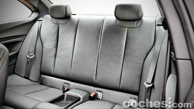 BMW_M235i_27