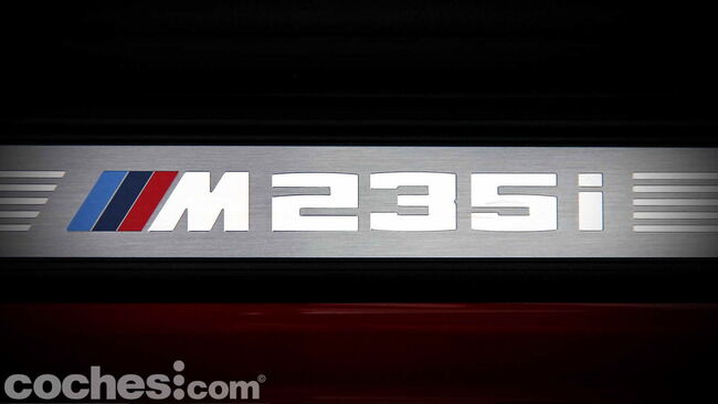 BMW_M235i_46