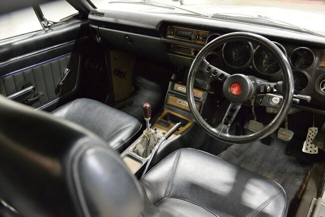 Nissan Skyline HT 2000GT-R 1972 interior
