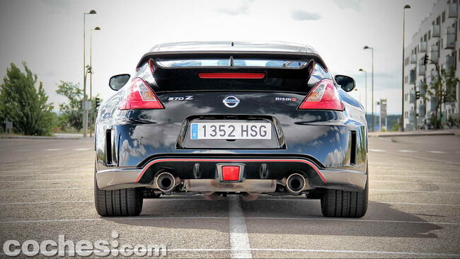 Nissan_370Z_Nismo_08
