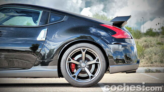 Nissan_370Z_Nismo_18