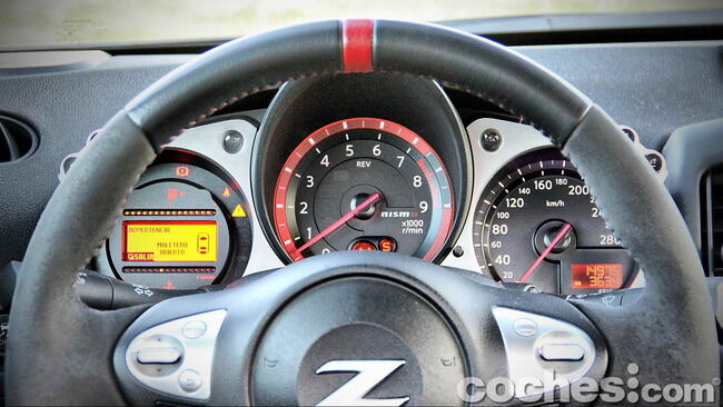 Nissan_370Z_Nismo_25